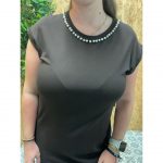 Vestido Básico Perlas en el Cuello