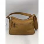 Bolsos 2 bolsillos delanteros con detalles dorados