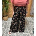 Pantalón Estampado Flores Abertura Lateral