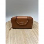 Cartera Mediana Solapa Trenzada