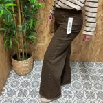 Pantalón Pata Ancha Tachuelas Oro V iejo