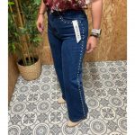 Pantalón Vaquero Pata Ancha Tachuelas Plateadas