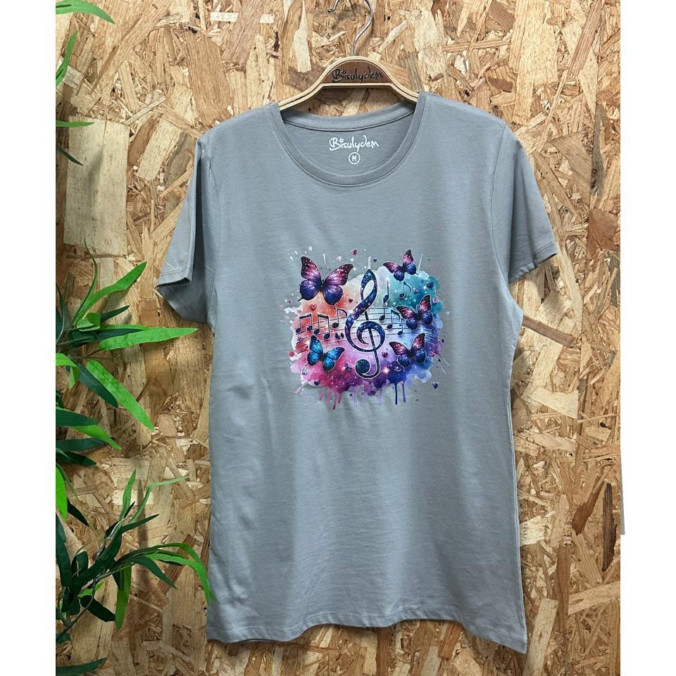 Camiseta Mariposa Pentagrama